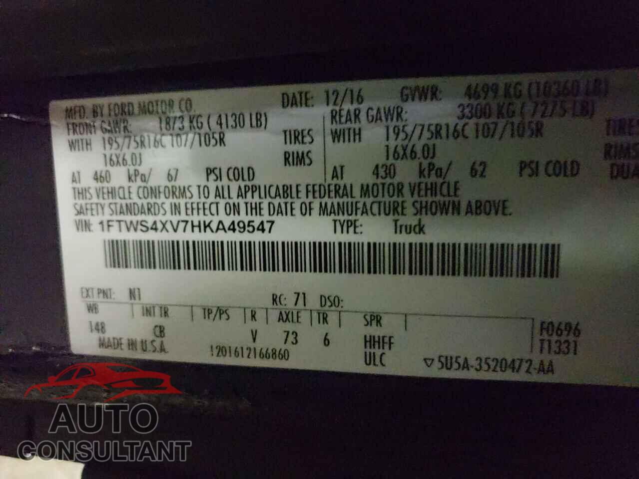 FORD TRANSIT CO 2017 - 1FTWS4XV7HKA49547