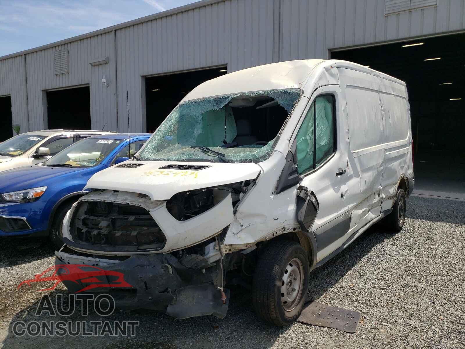 FORD TRANSIT CO 2017 - 1FTYR2CMXHKB30810