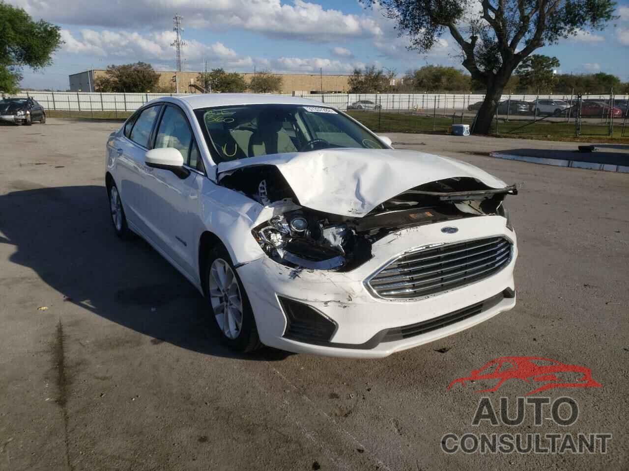 FORD FUSION 2019 - 3FA6P0LU1KR240638