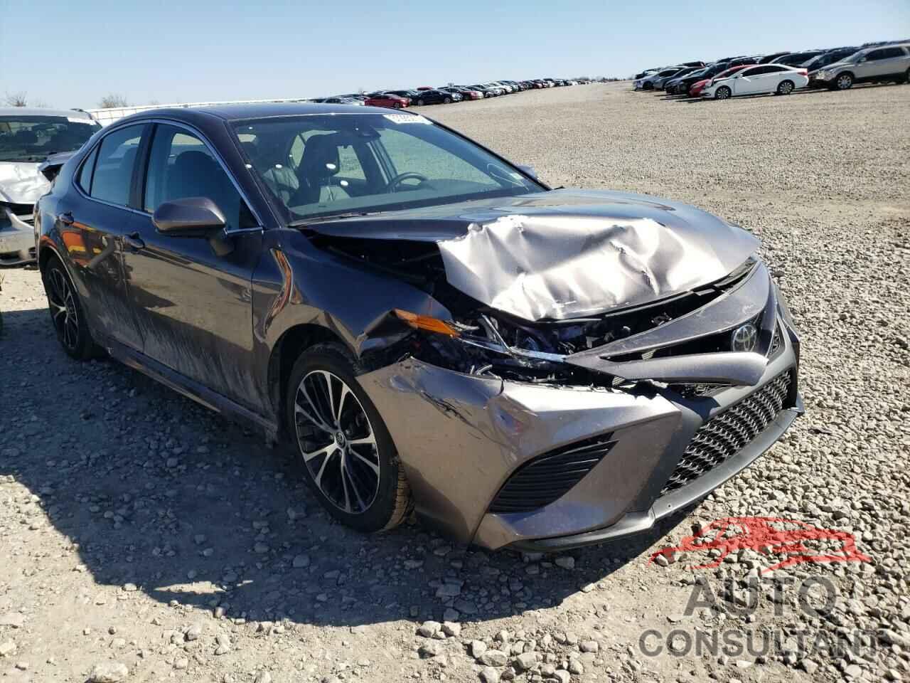TOYOTA CAMRY 2020 - 4T1G11AK8LU974142
