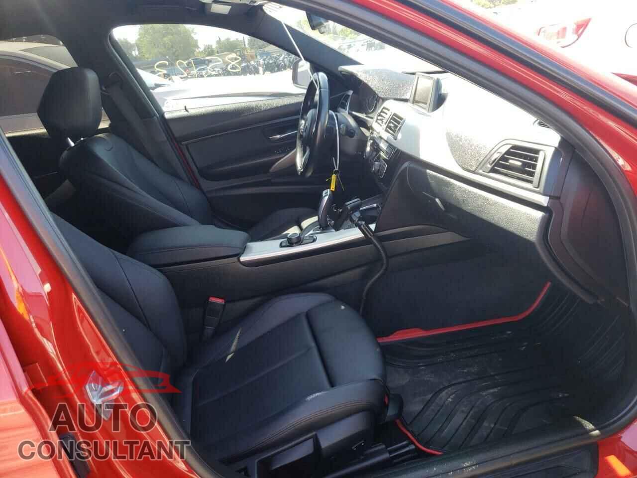 BMW 3 SERIES 2016 - WBA8E1G51GNU10490
