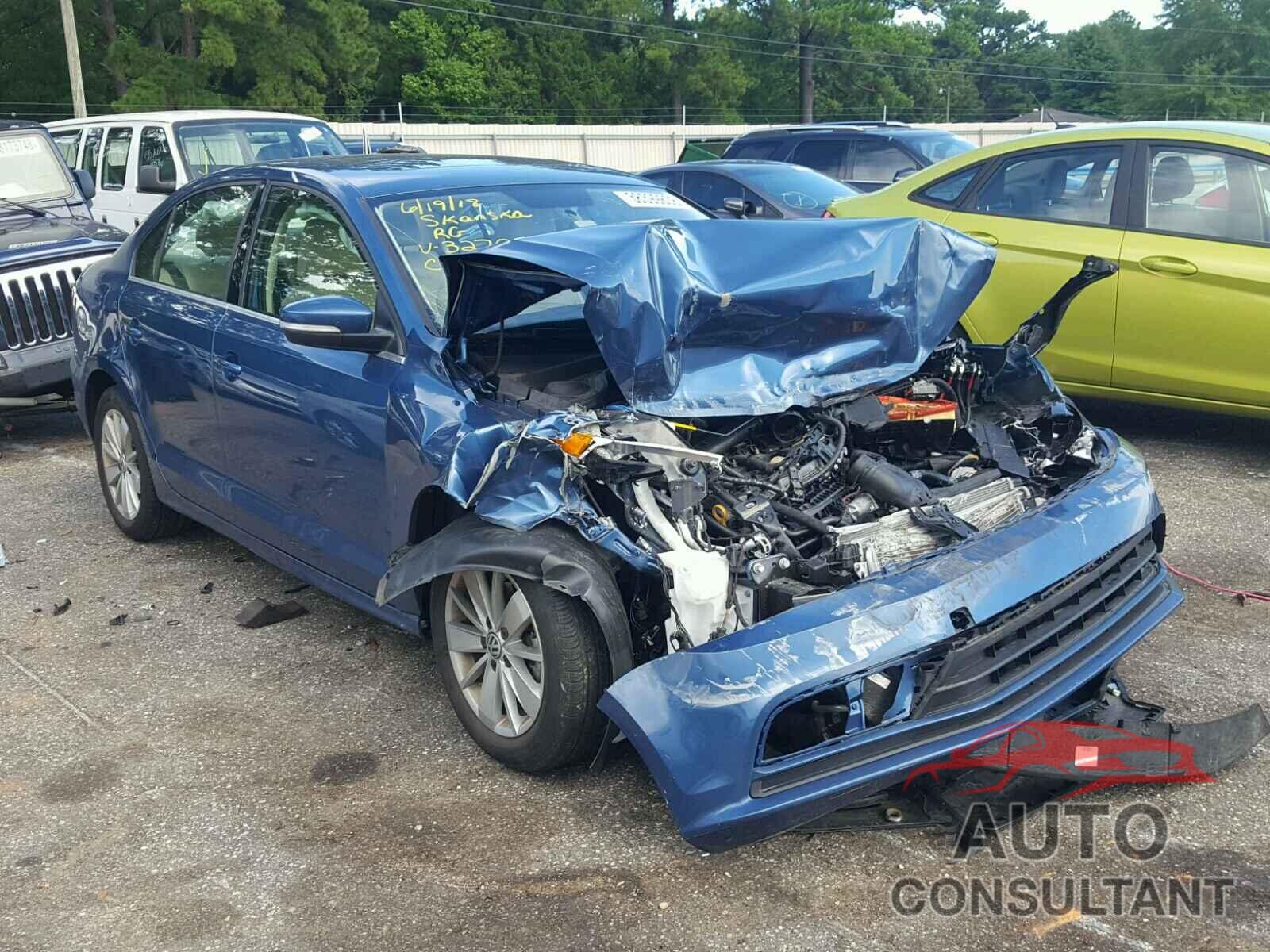 VOLKSWAGEN JETTA 2015 - 3VWD17AJ4FM327079