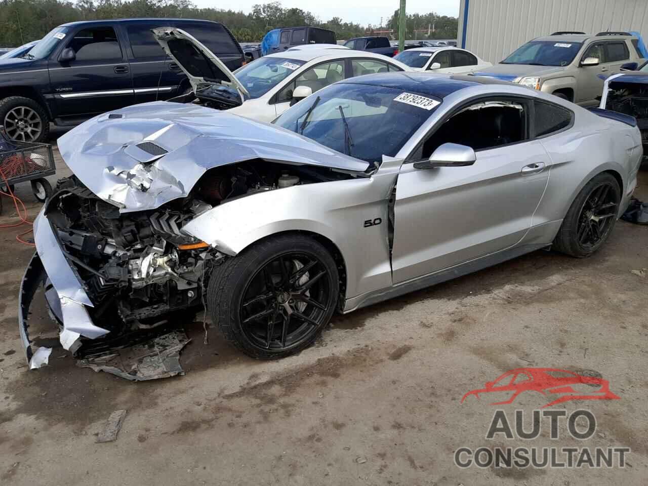 FORD MUSTANG 2018 - 1FA6P8CF3J5144396