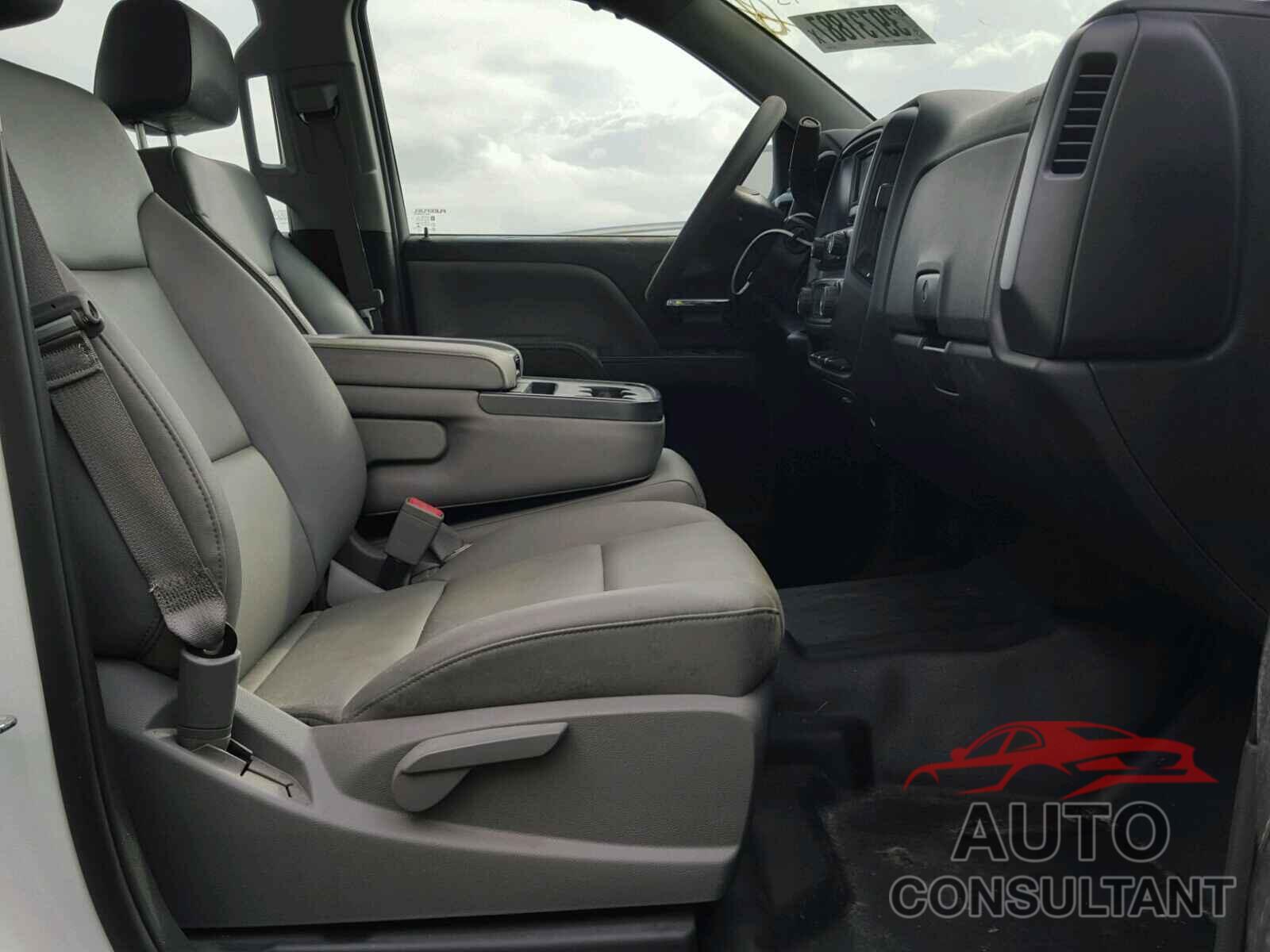 CHEVROLET SILVERADO 2015 - 1GCRCPEH9FZ304423