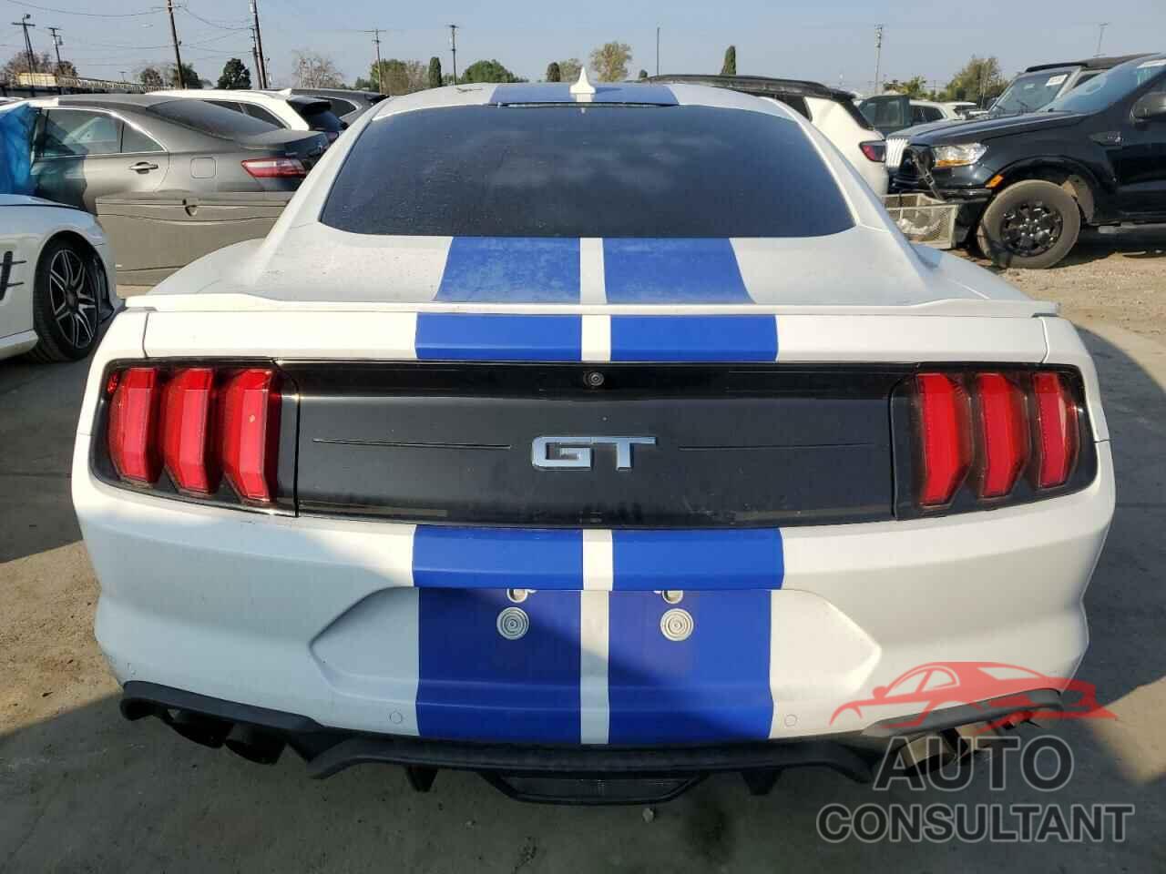 FORD MUSTANG 2021 - 1FA6P8CFXM5123596