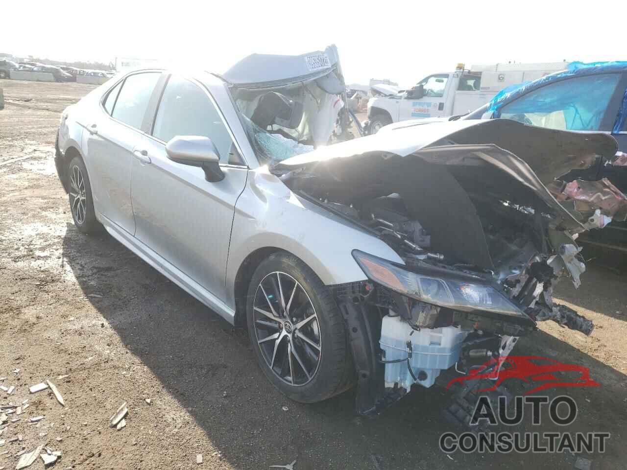 TOYOTA CAMRY 2021 - 4T1G11AK6MU600761