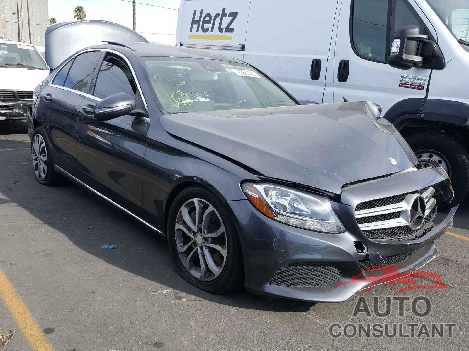 MERCEDES-BENZ C CLASS 2016 - 55SWF4JB5GU155525