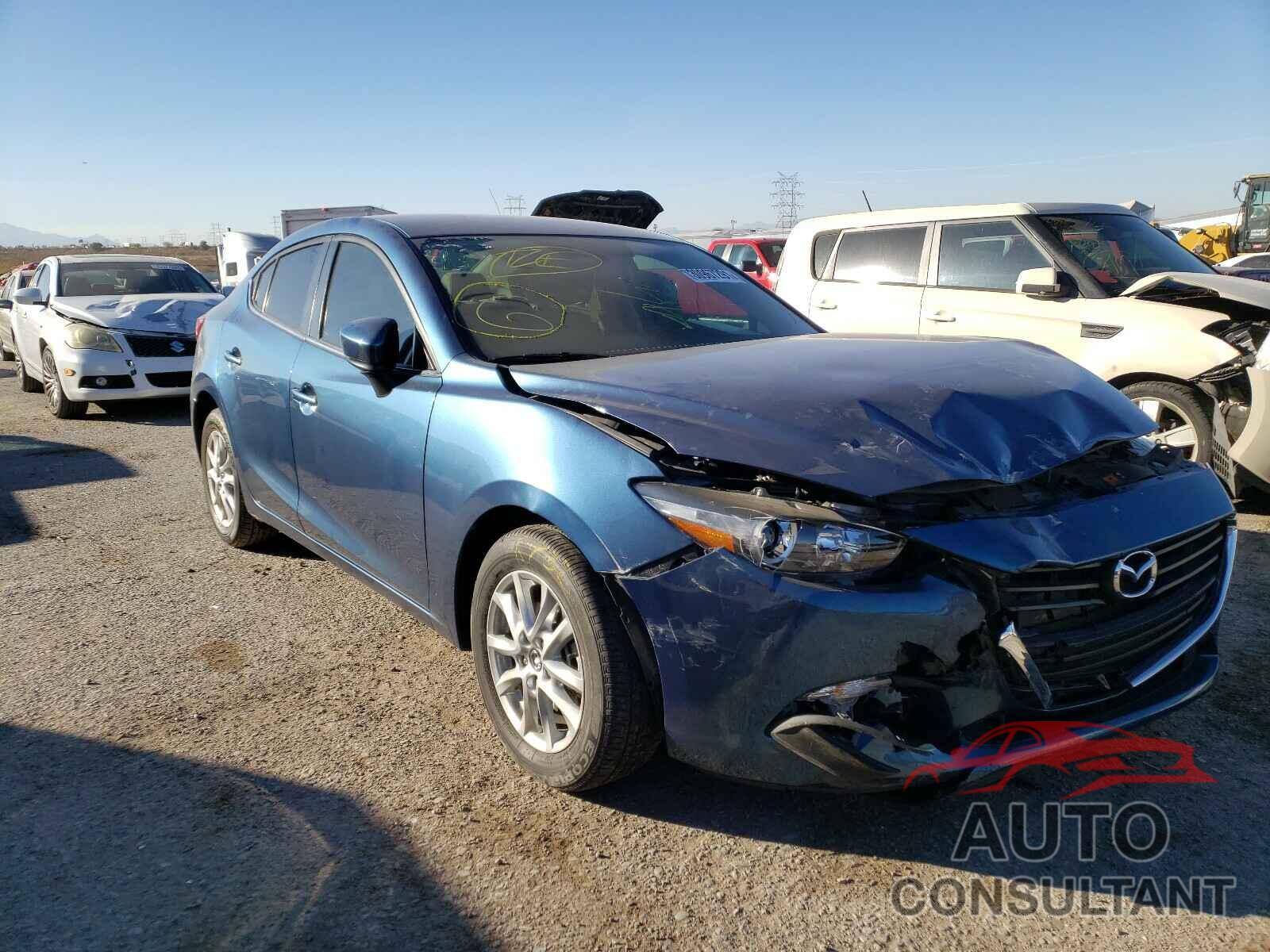 MAZDA 3 2017 - 3MZBN1U76HM153088