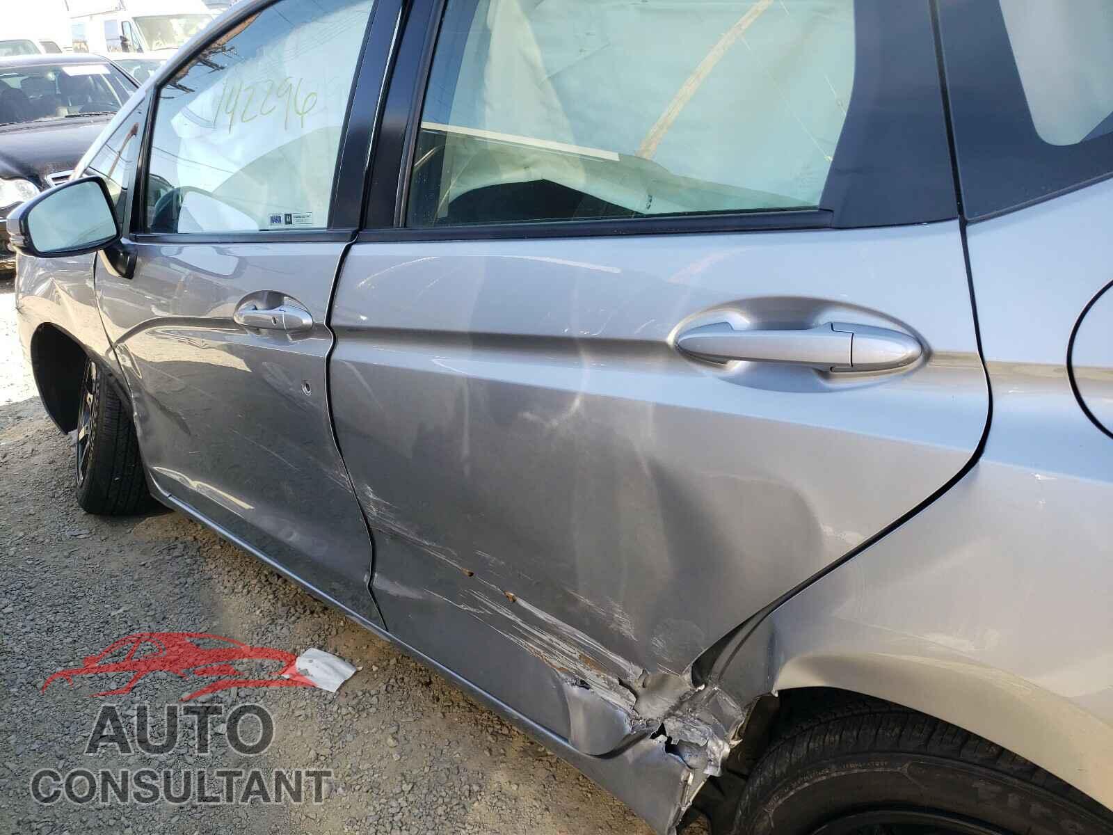 HONDA FIT 2017 - ML32F3FJ8LHF08074