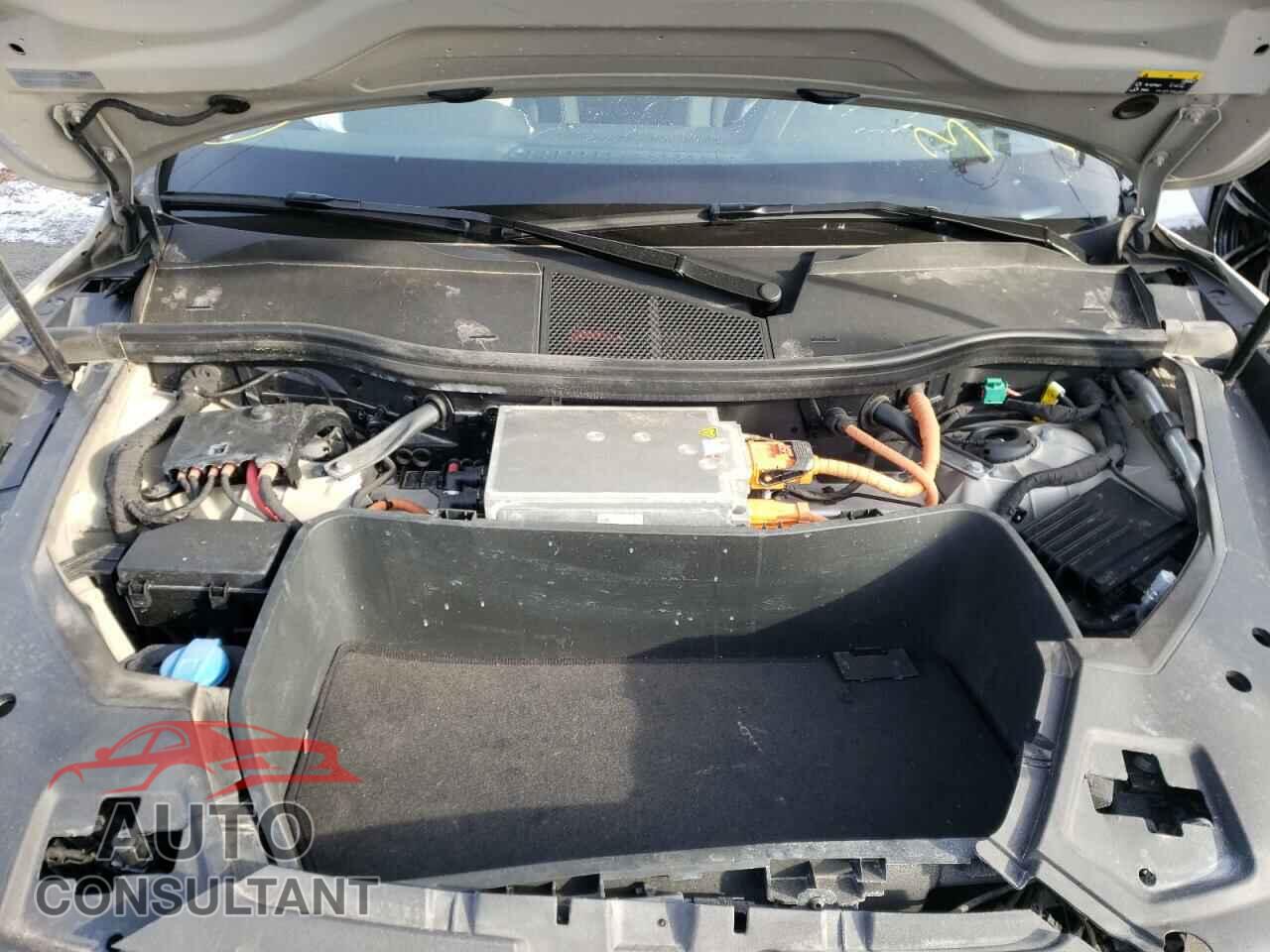 AUDI E-TRON 2021 - WDDZF4JB6HA041404