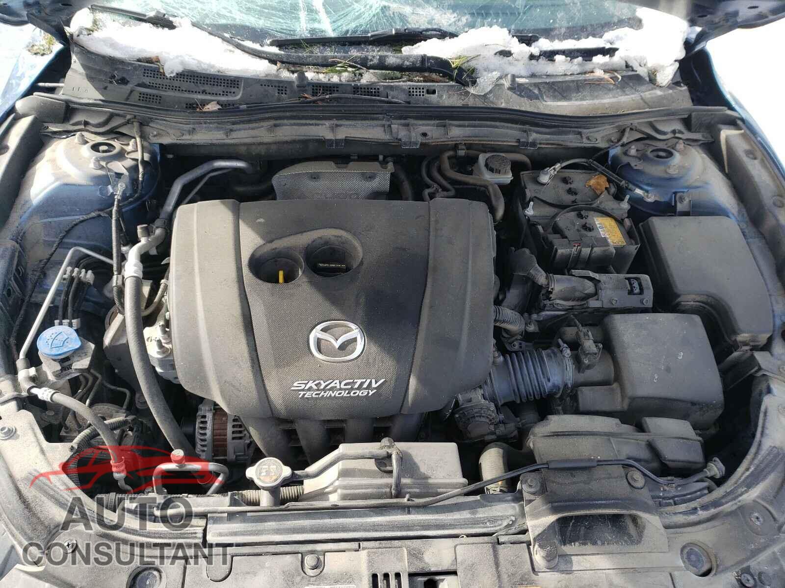 MAZDA 3 2017 - JM1BN1V79H1123968
