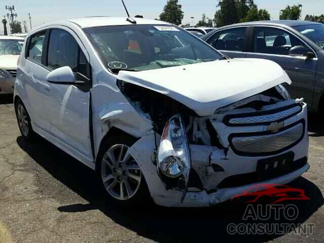CHEVROLET SPARK 2015 - KL8CL6S00FC703974