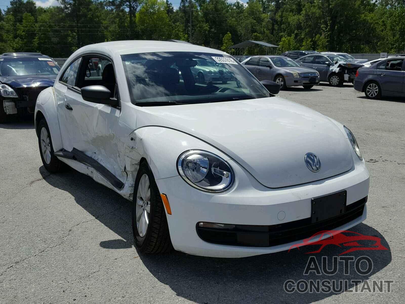 VOLKSWAGEN BEETLE 2015 - 3VWF17AT2FM654333