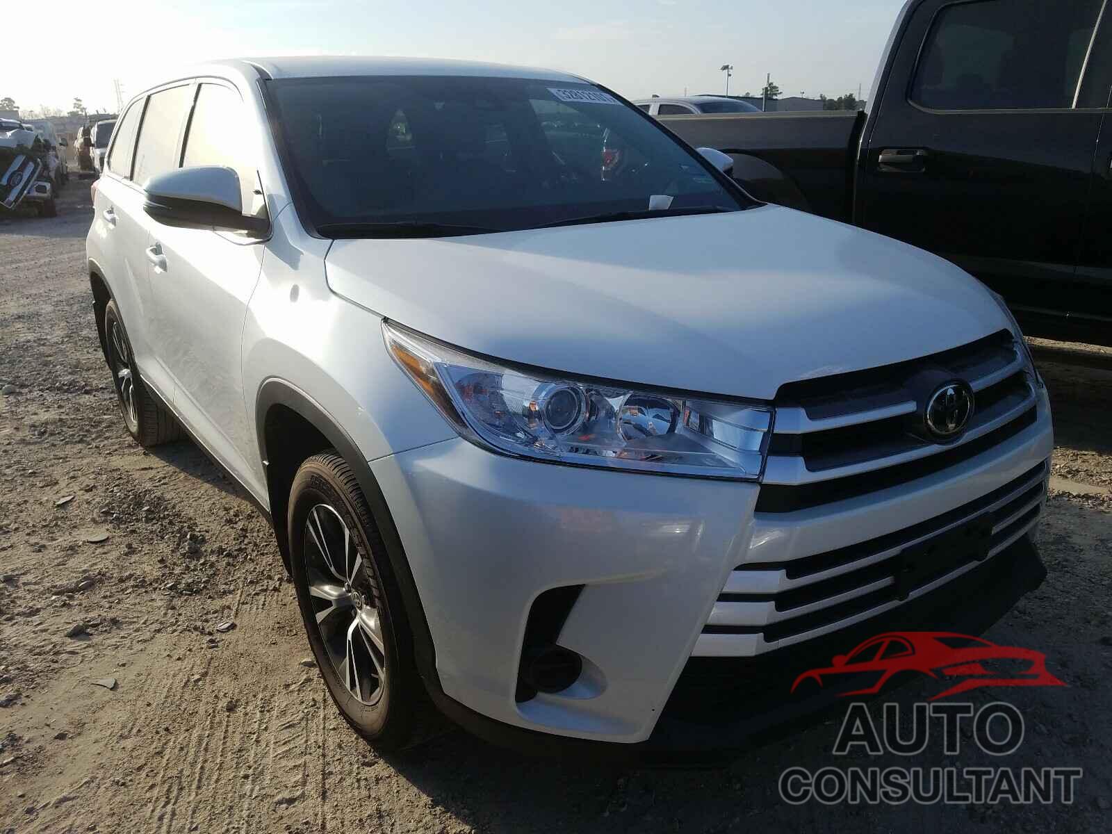 TOYOTA HIGHLANDER 2019 - 5TDZARFH9KS061109