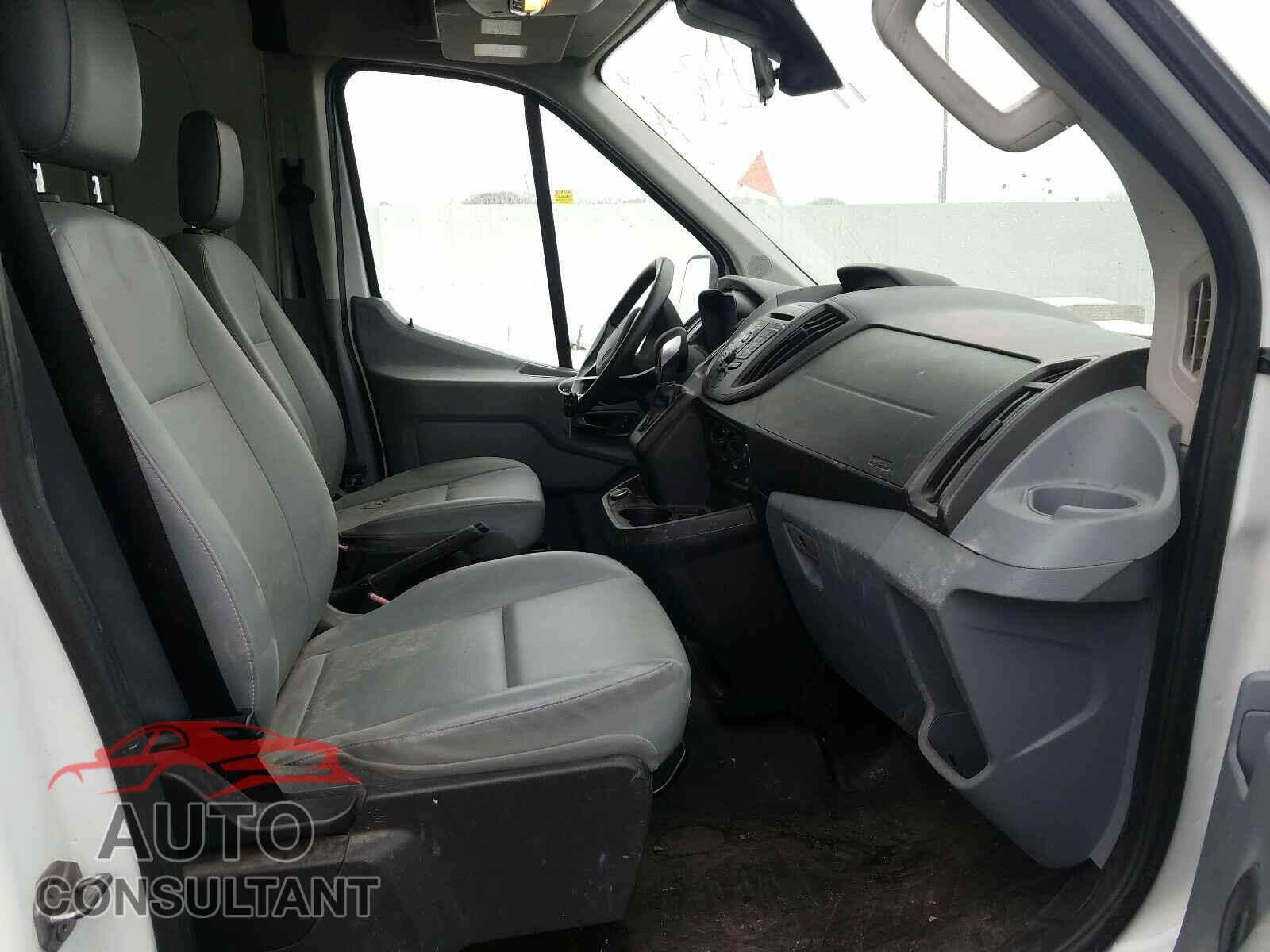 FORD TRANSIT CO 2018 - 1FTYR2CM7JKA47065