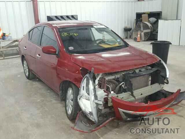 NISSAN VERSA 2015 - 3N1CN7AP7FL831352