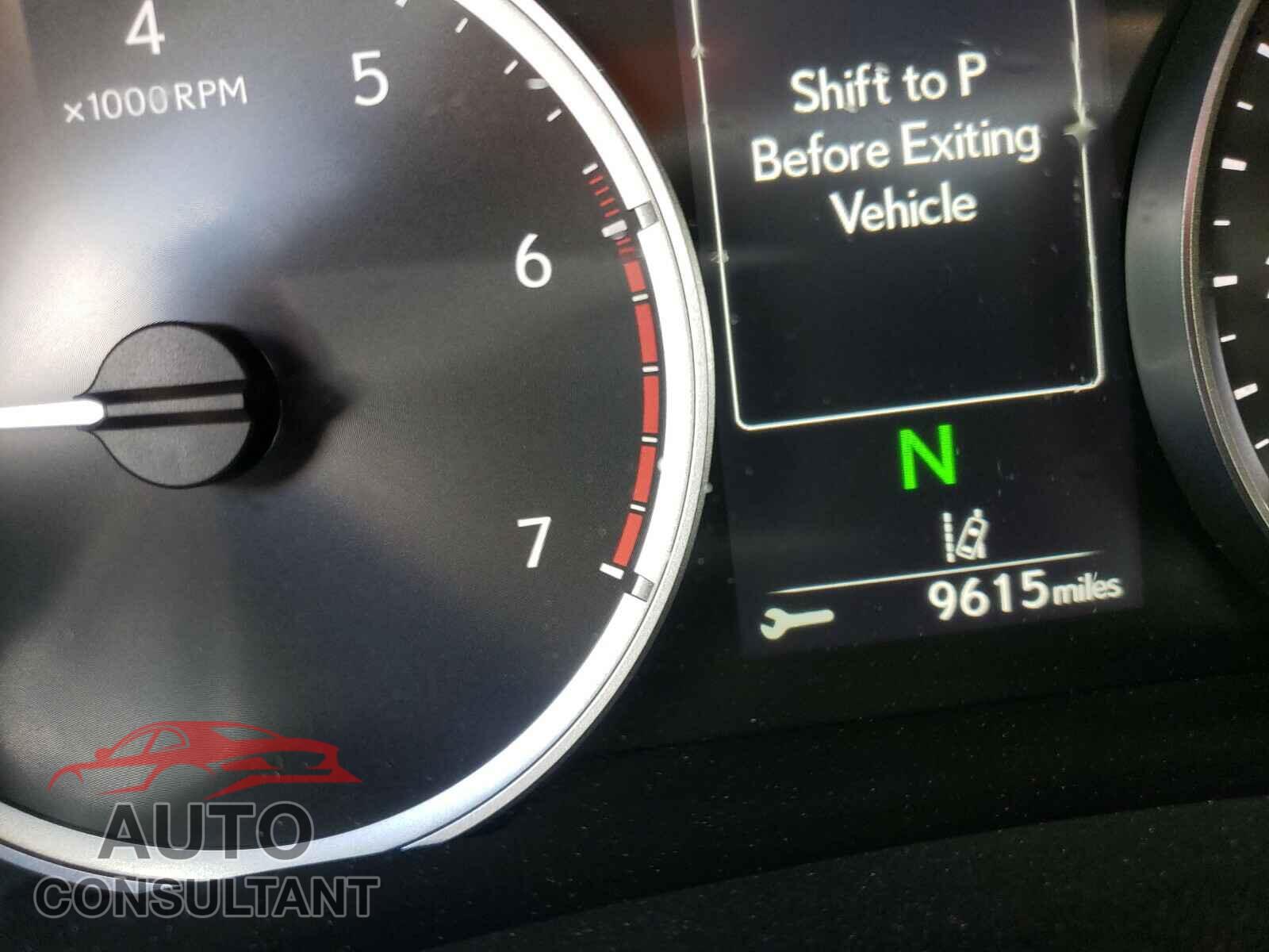 LEXUS IS 2021 - JTHCA1D23M5111340