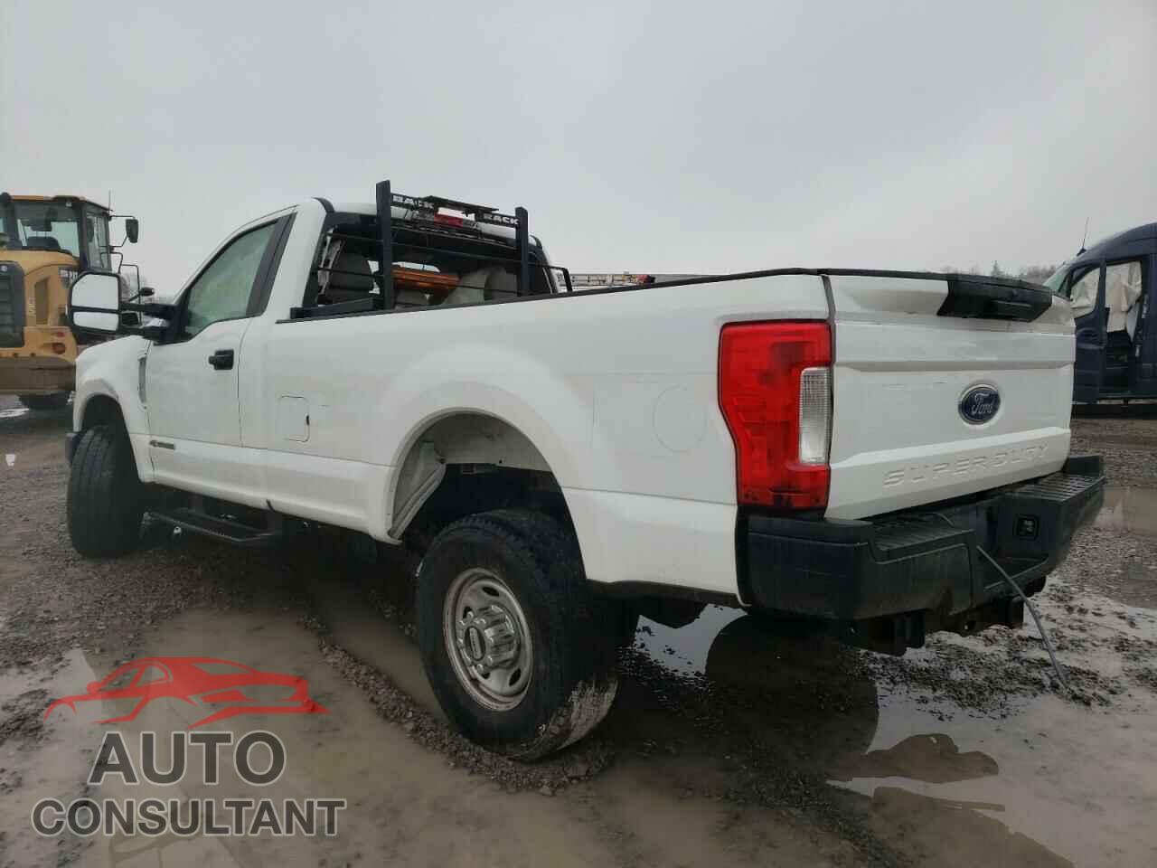 FORD F350 2018 - 1FTRF3BT5JEC52099