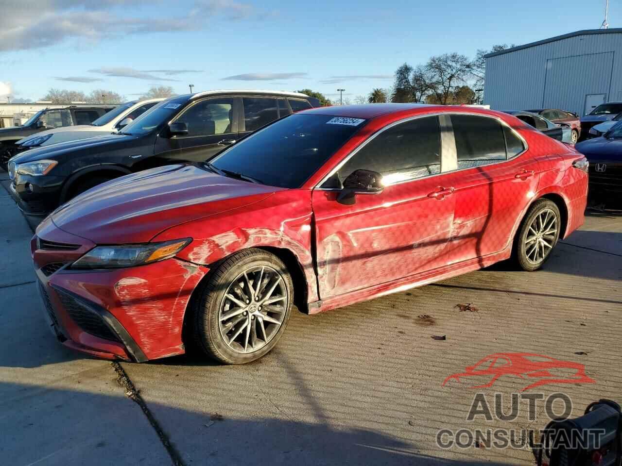 TOYOTA CAMRY 2022 - 4T1G11AK7NU038032