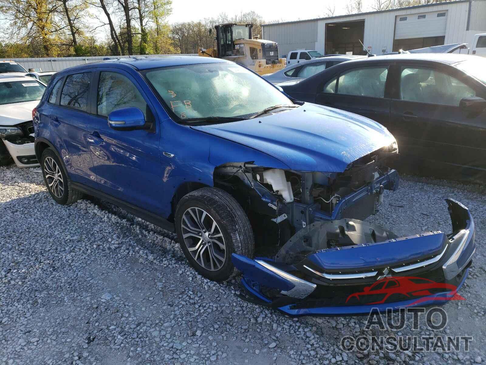 MITSUBISHI OUTLANDER 2019 - JA4AP3AU7KU016138
