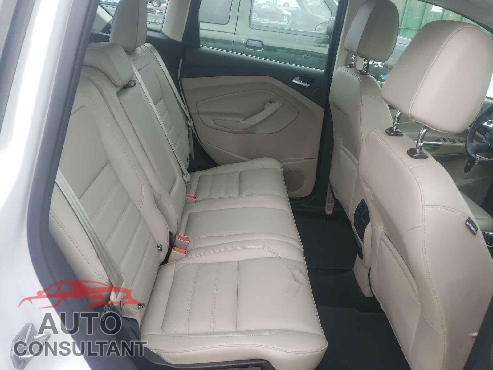 FORD CMAX 2017 - 1FADP5FU5HL117187