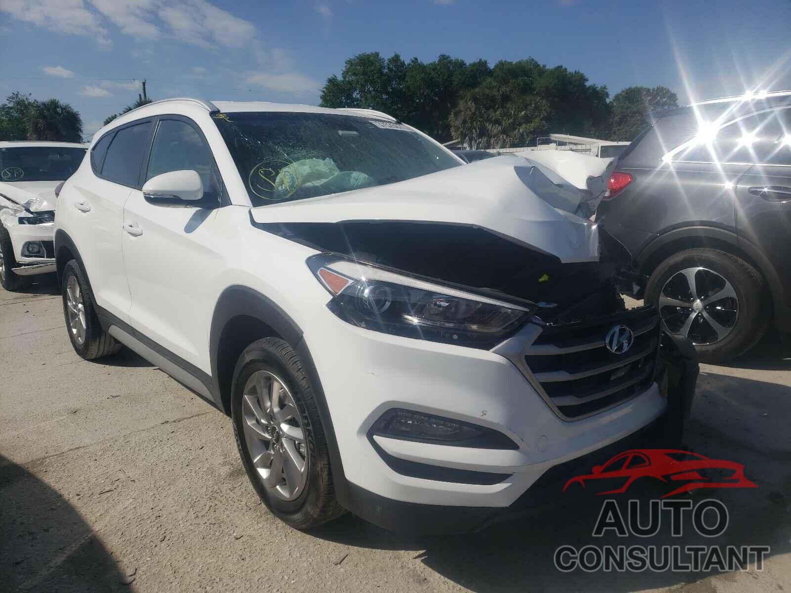HYUNDAI TUCSON 2017 - KM8J33A49HU476746