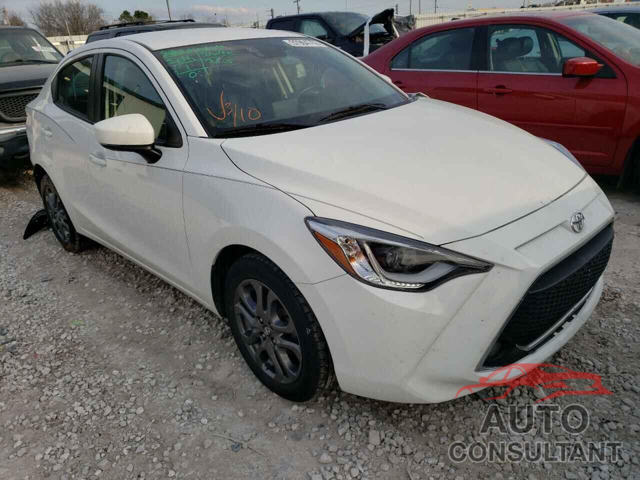 TOYOTA YARIS 2019 - 3MYDLBYV8KY501121
