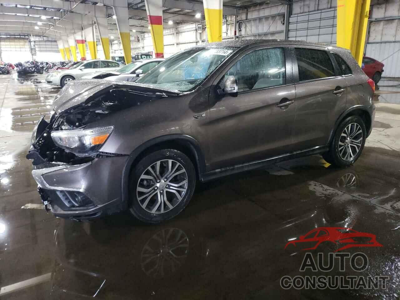MITSUBISHI OUTLANDER 2018 - JA4AR3AU1JZ005325