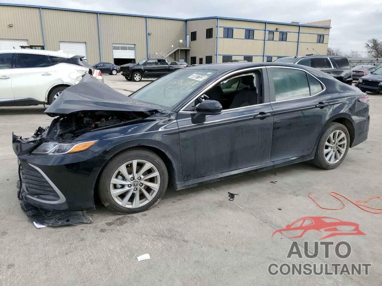 TOYOTA CAMRY 2023 - 4T1C11AK4PU729858