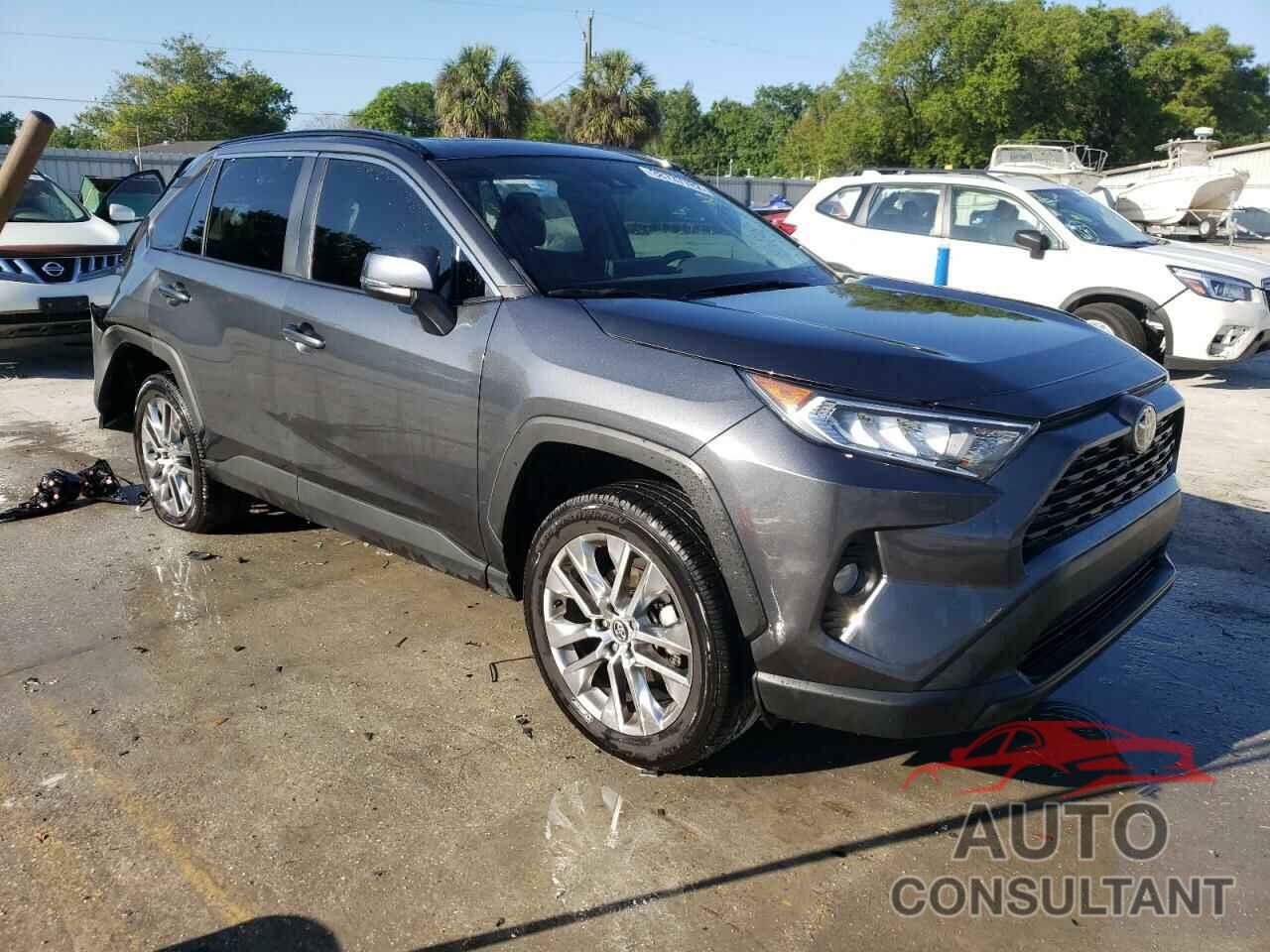 TOYOTA RAV4 2020 - 2T3C1RFV4LC084262