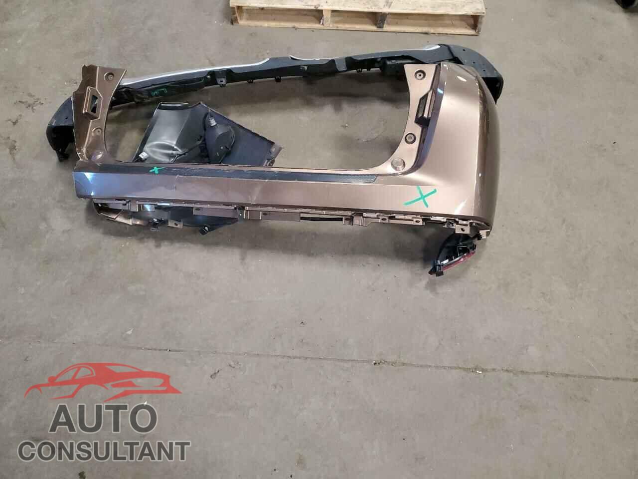 MITSUBISHI ECLIPSE 2018 - JA4AT5AA6JZ041014