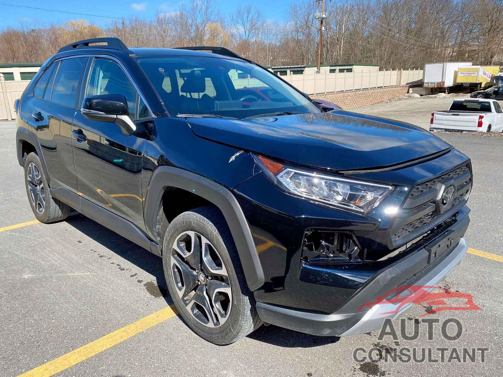 TOYOTA RAV4 2020 - 2T3J1RFV8LC092209