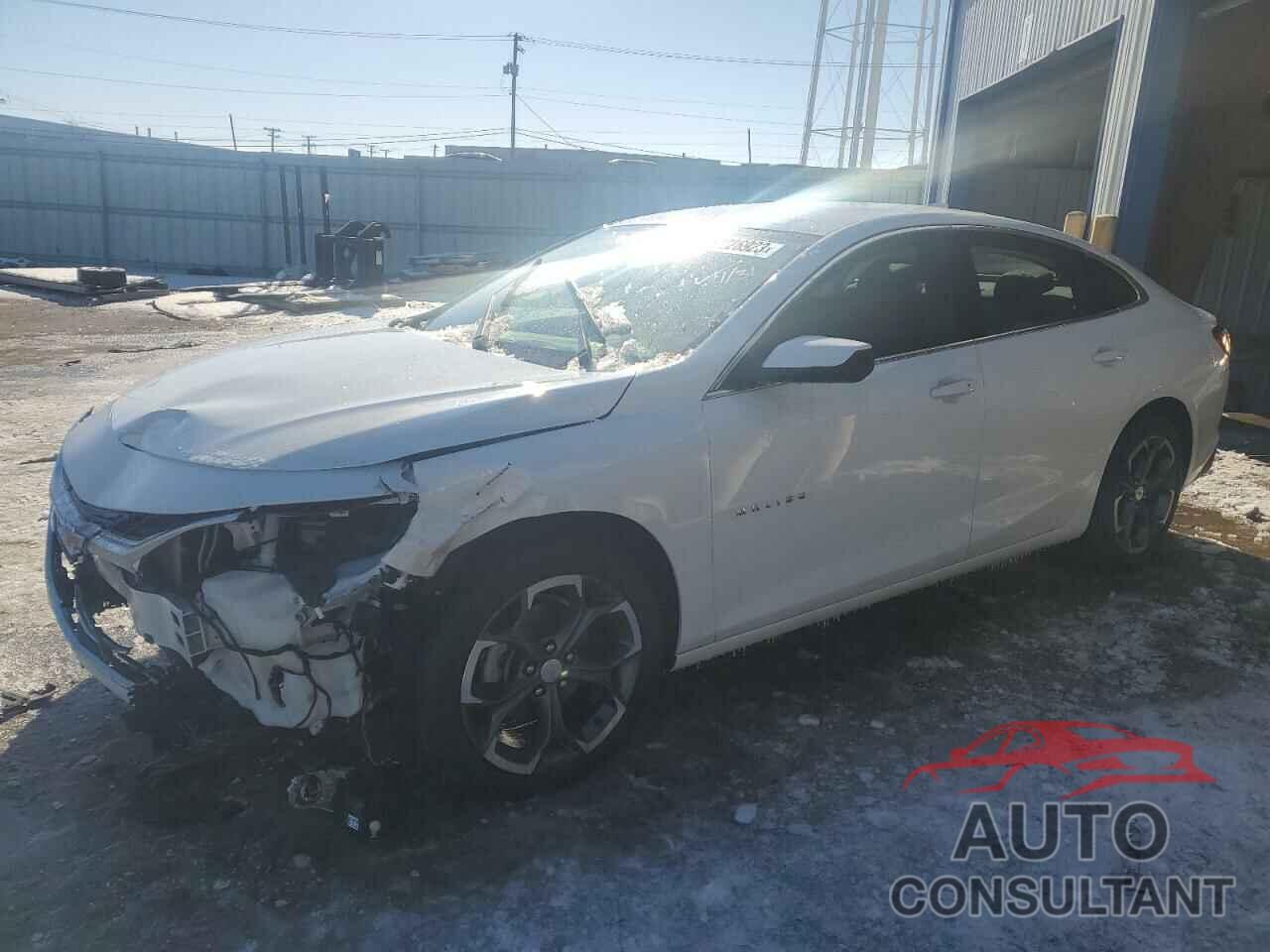 CHEVROLET MALIBU 2022 - 1G1ZD5ST5NF214365
