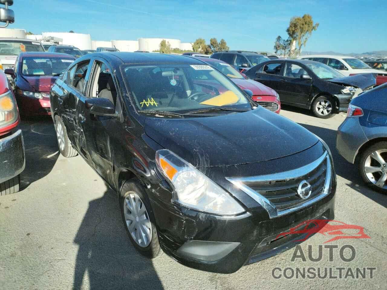 NISSAN VERSA 2019 - 3N1CN7AP8KL836084