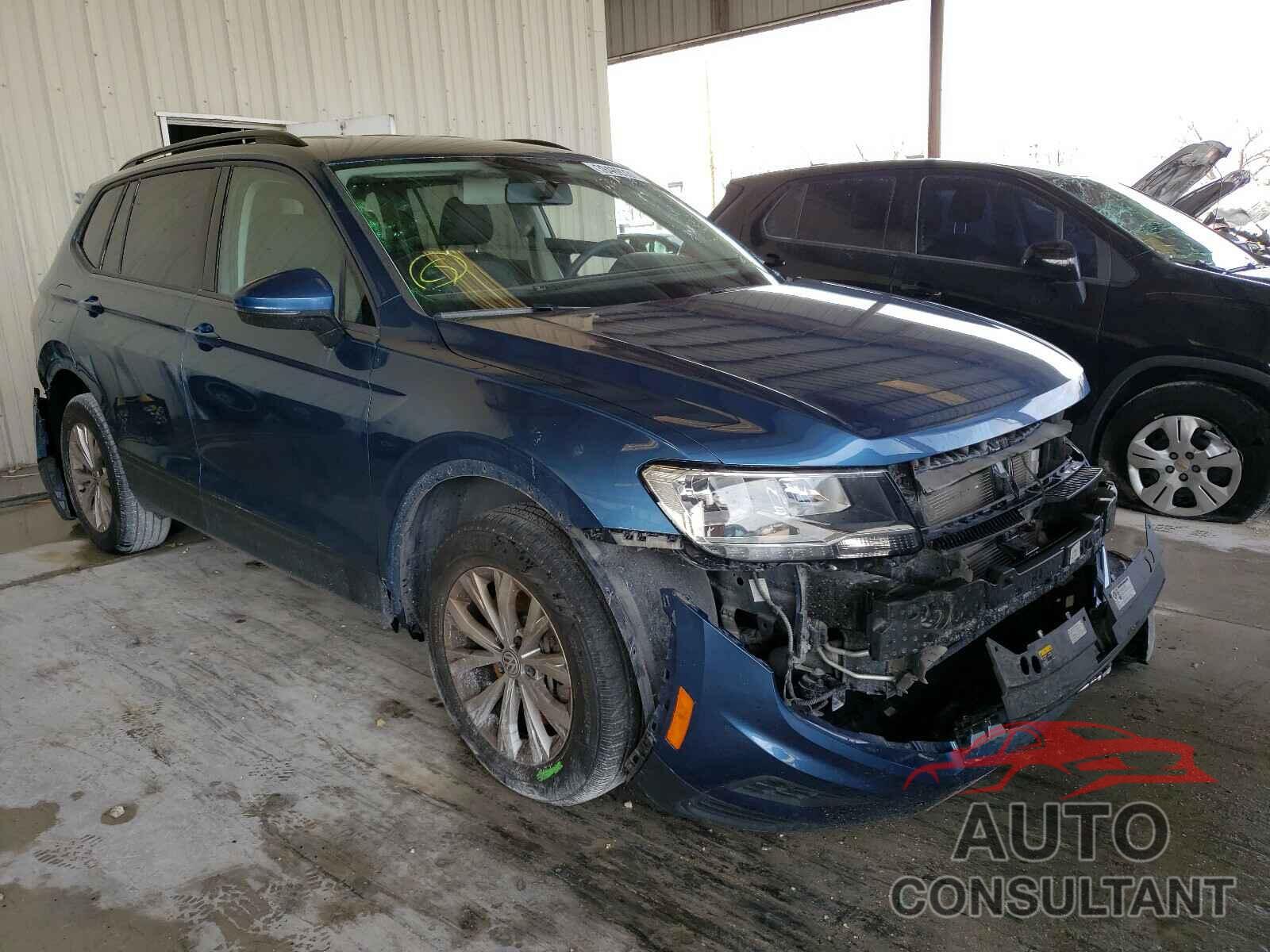 VOLKSWAGEN TIGUAN 2019 - 3VV1B7AX1KM070885