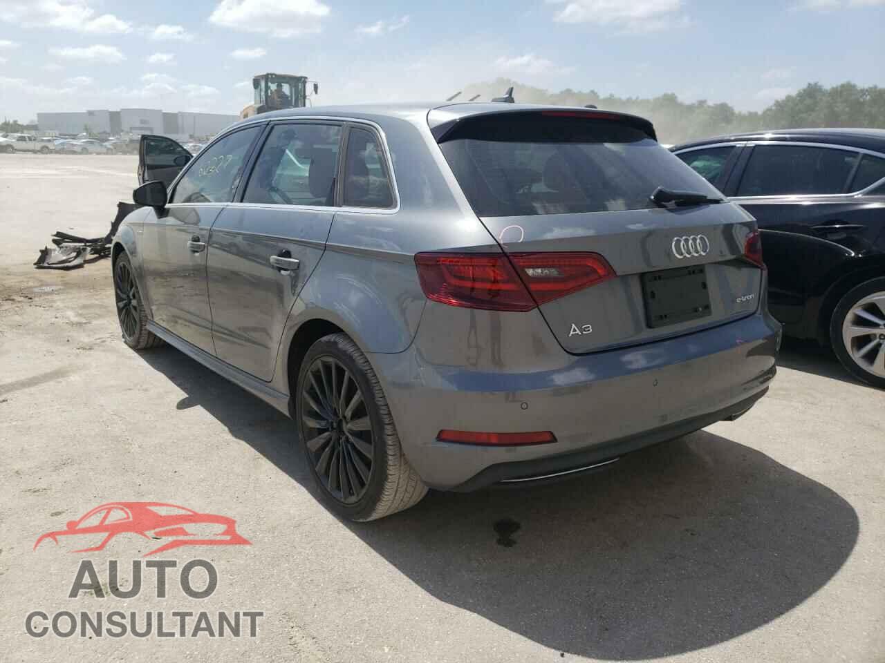 AUDI A3 2016 - WAUTPBFF8GA105757