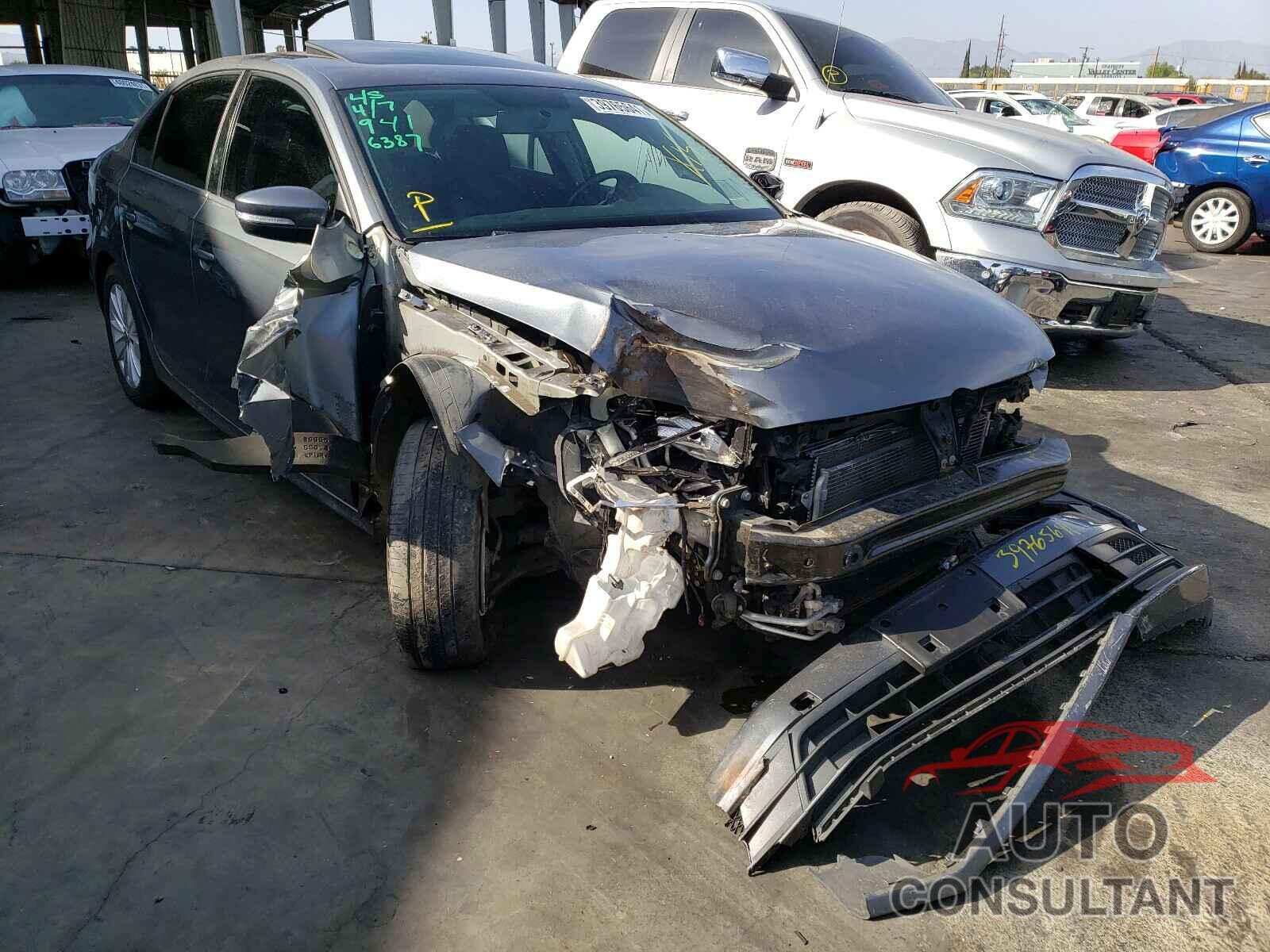 VOLKSWAGEN JETTA 2016 - 3VWD67AJ8GM366387