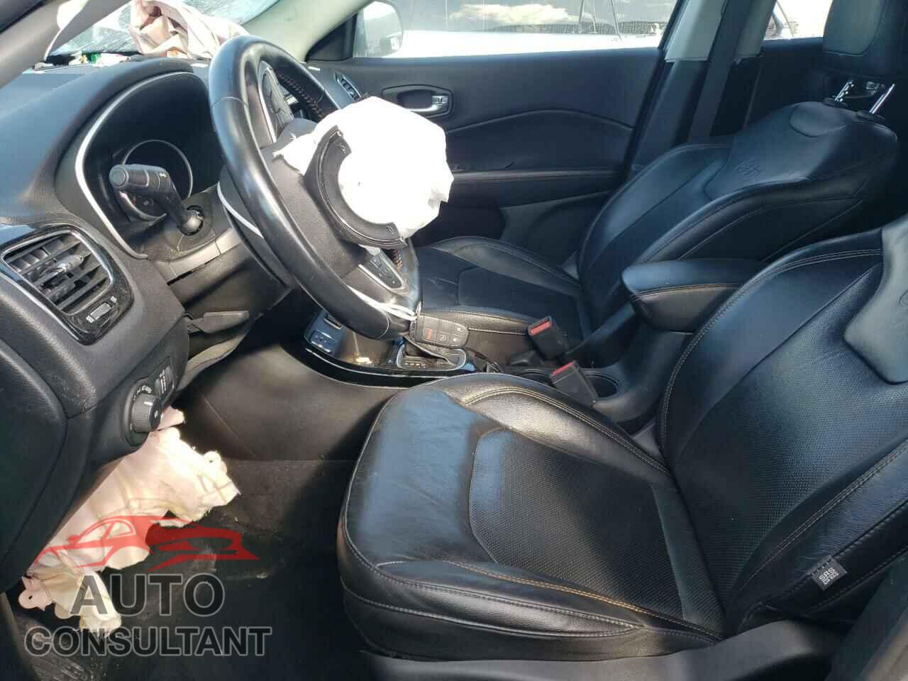 JEEP COMPASS 2019 - 3C4NJCCB1KT664346