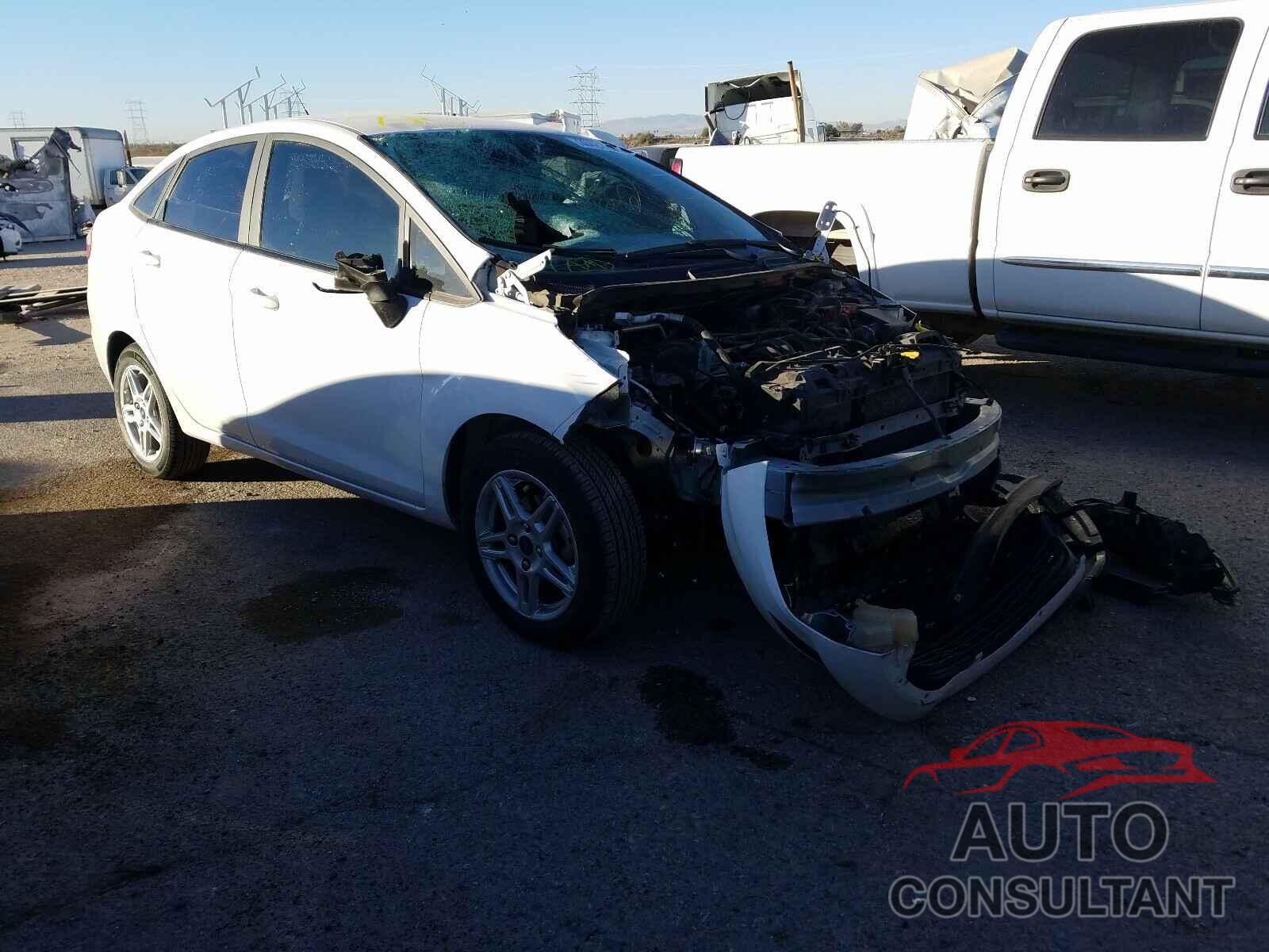 FORD FIESTA 2018 - 3FADP4BJ7JM107061