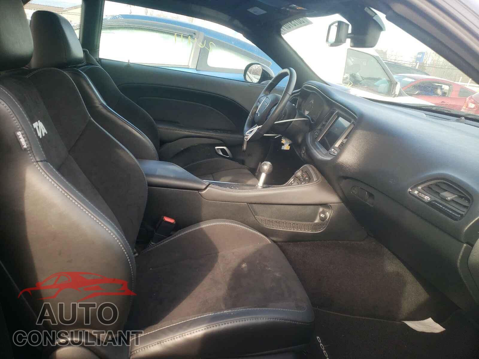 DODGE CHALLENGER 2018 - 2C3CDZBTXJH270884