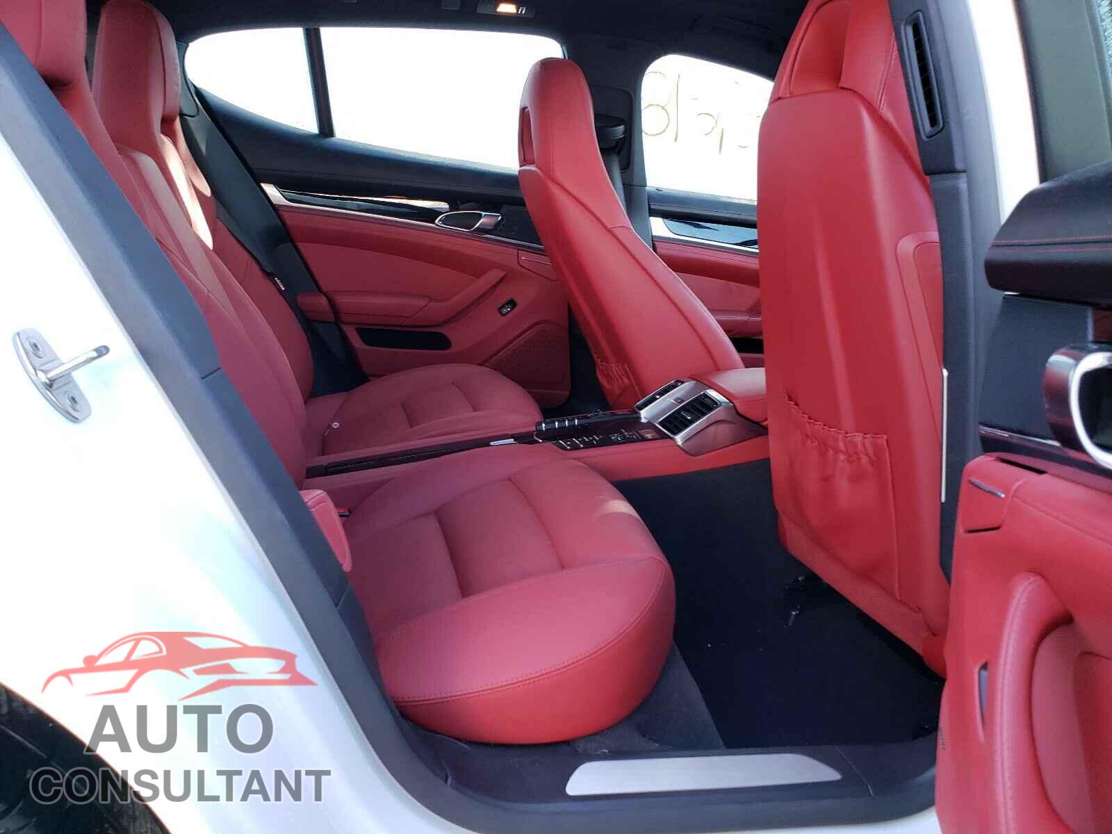 PORSCHE PANAMERA 2016 - WP0AA2A70GL006009