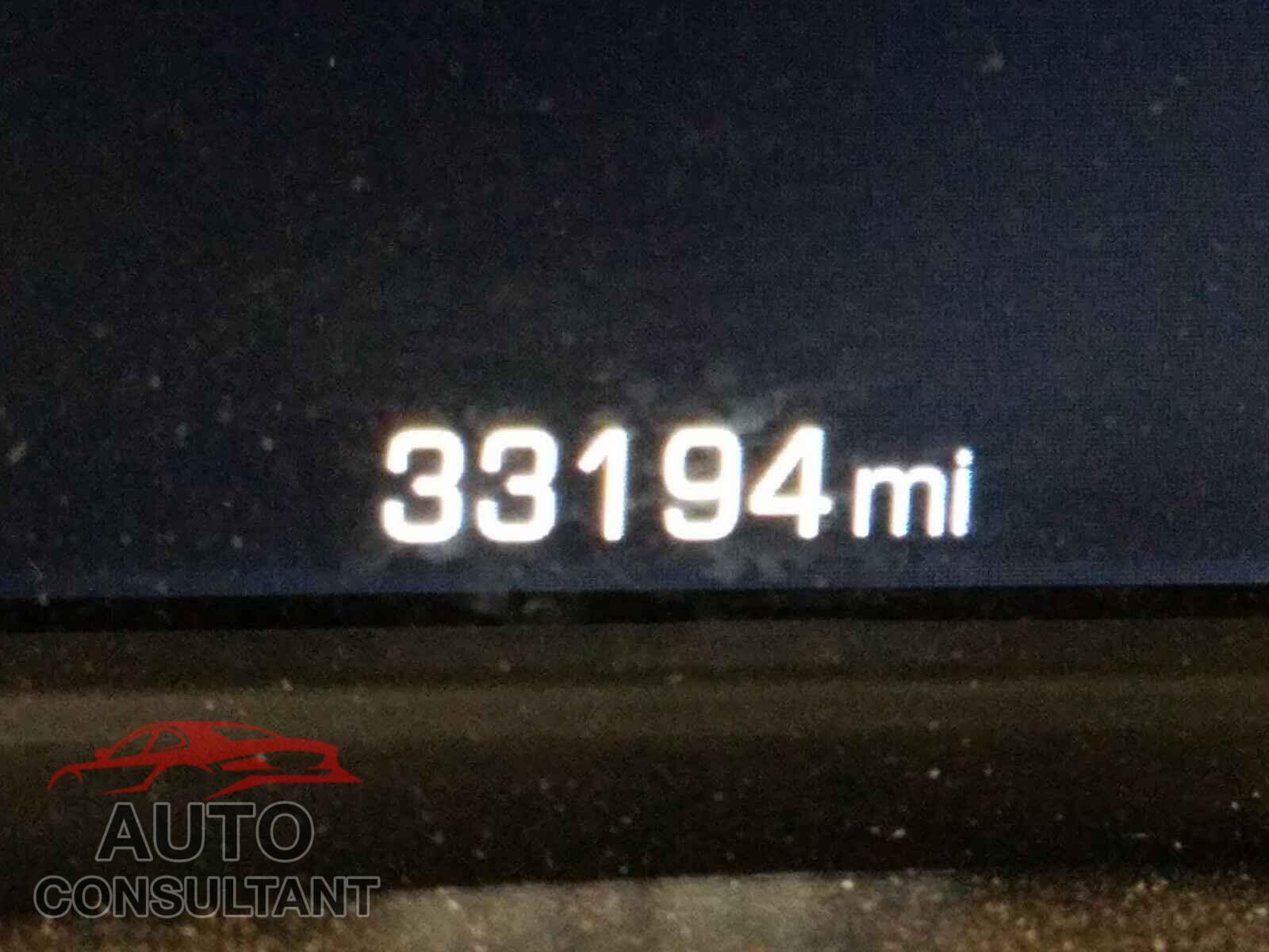 CHEVROLET SILVERADO 2018 - 19XFC2F86LE017469