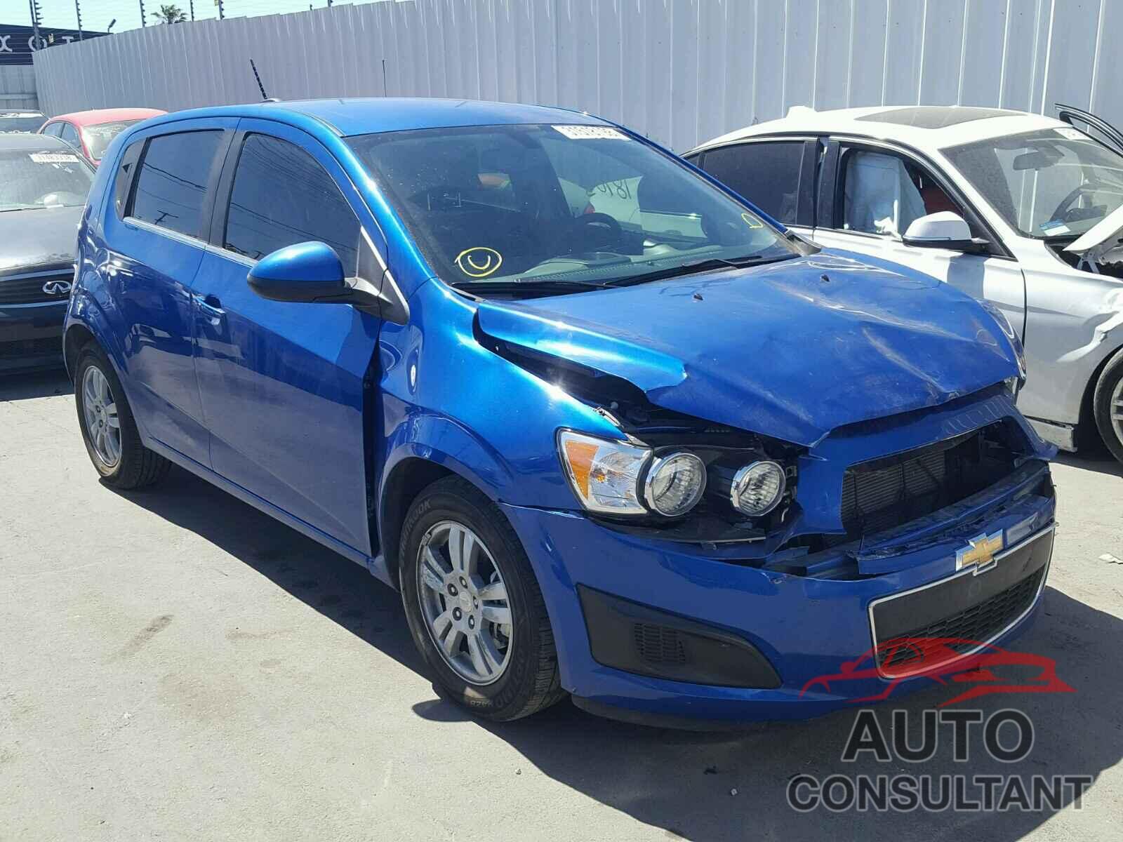 CHEVROLET SONIC 2016 - 1G1JC6SH7G4162205