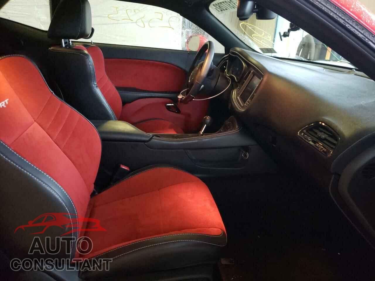 DODGE CHALLENGER 2015 - 19XFC1F33HE005012