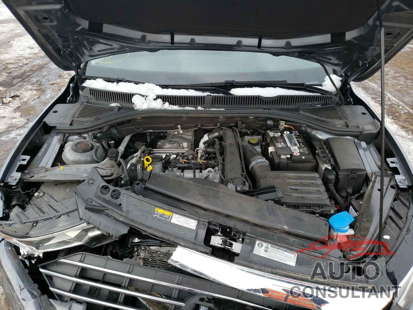 VOLKSWAGEN JETTA 2019 - 3VWC57BU8KM144786