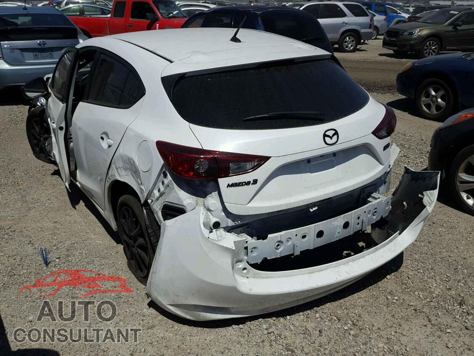 MAZDA 3 2017 - 3MZBN1K79HM134750