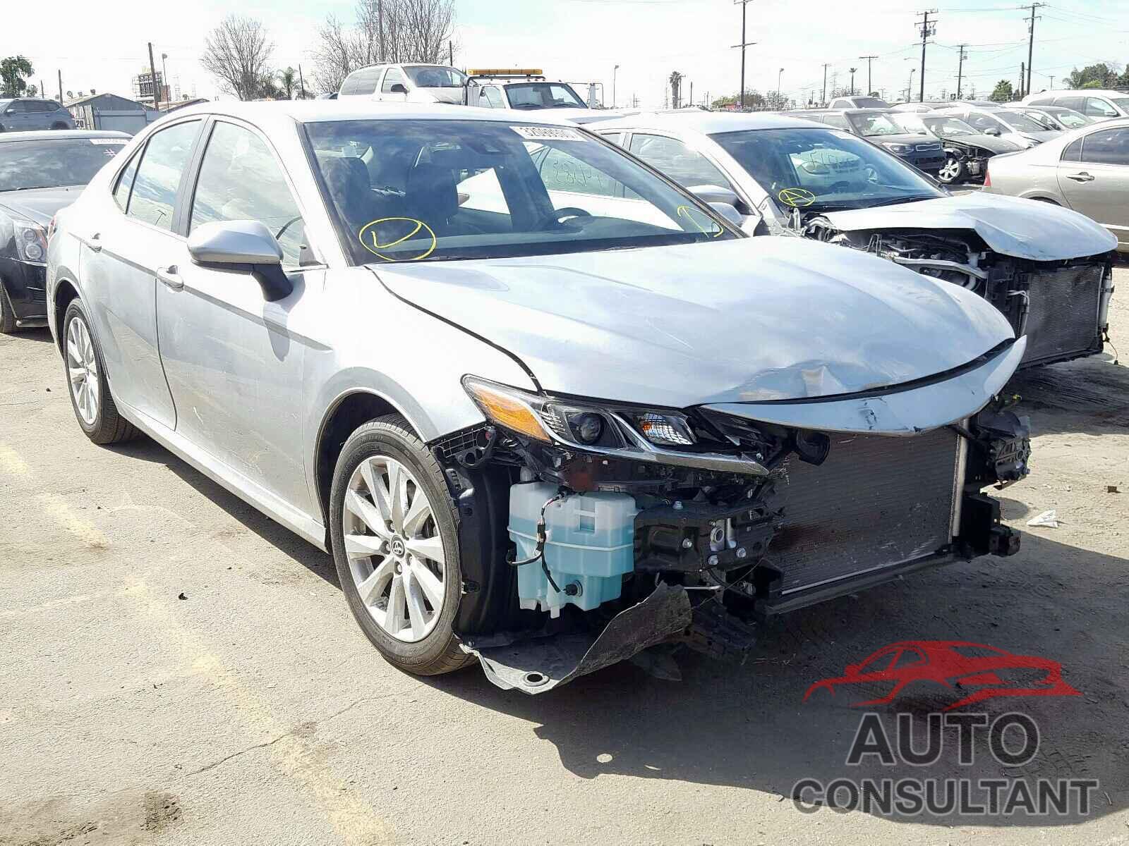 TOYOTA CAMRY 2018 - 4T1BF1FK2GU216176