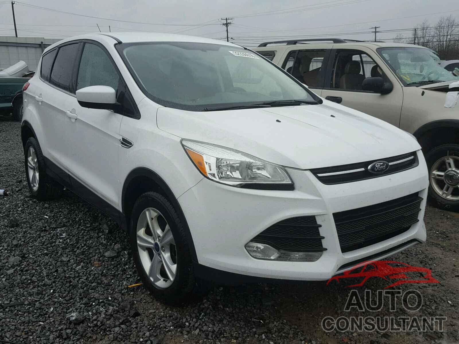 FORD ESCAPE 2015 - 1FMCU9G99FUB41575