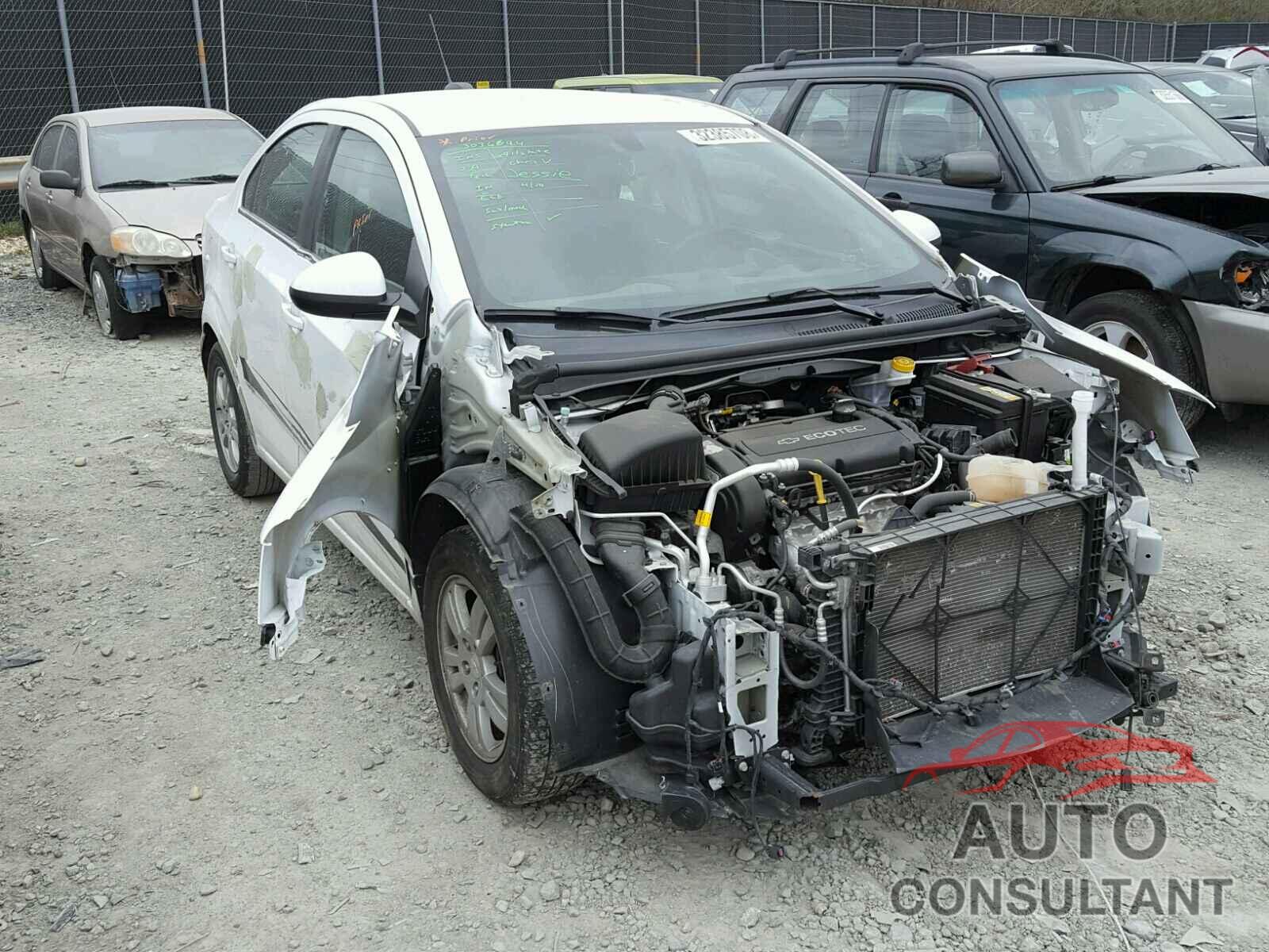 CHEVROLET SONIC 2016 - 1G1JC5SH7G4134737