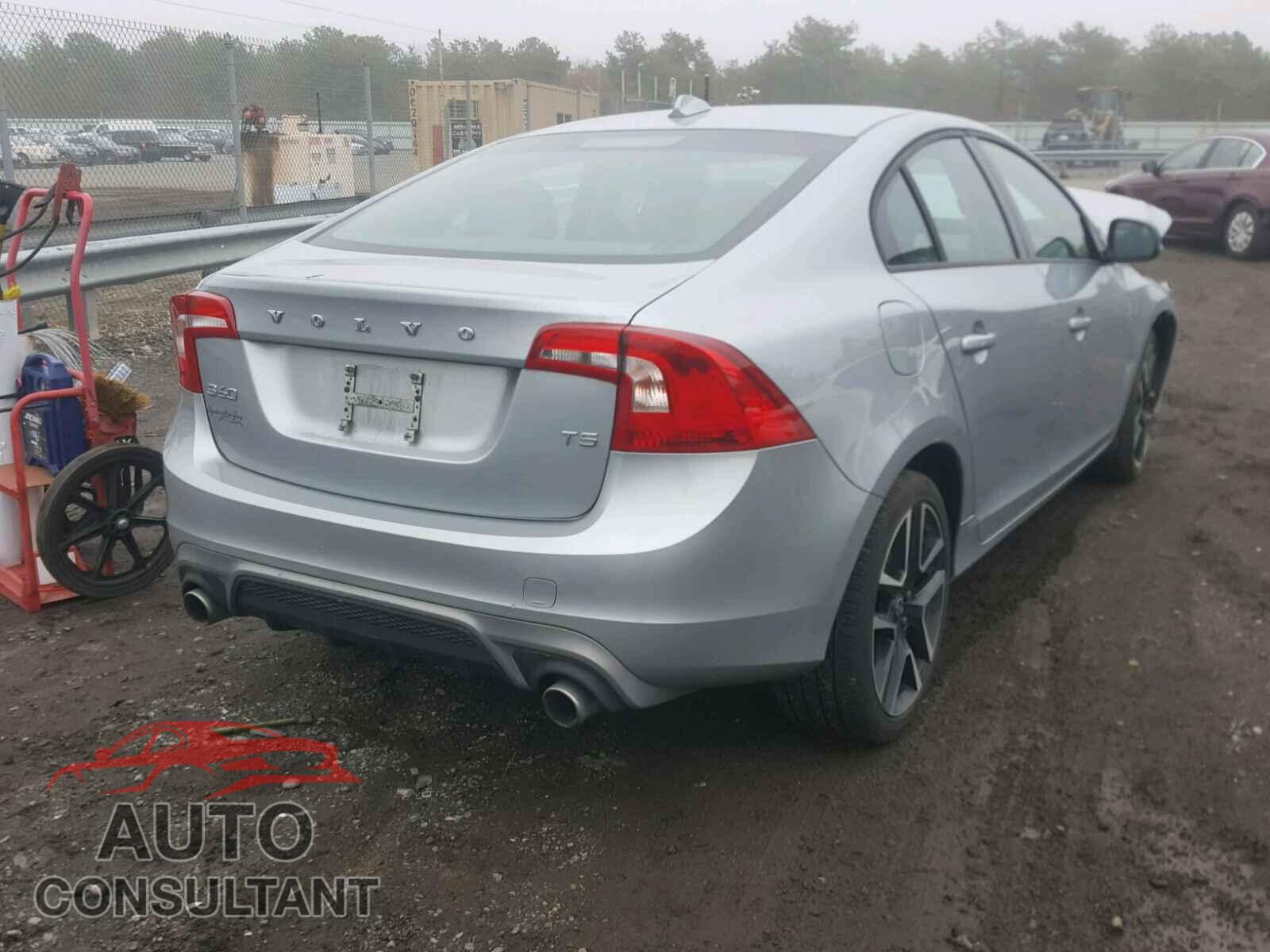 VOLVO S60 2017 - YV126MFLXH2436509